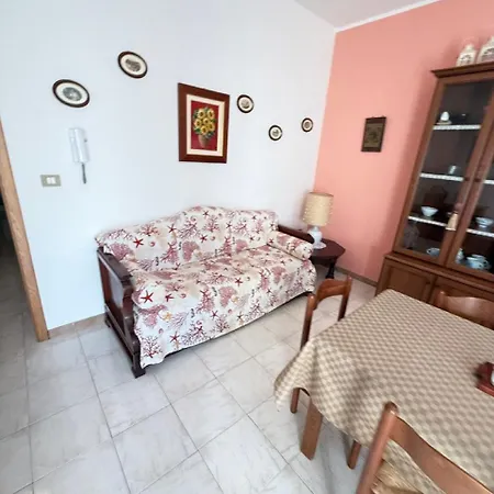Holiday home Dony Vicino Alle Spiagge E A 30m Dal Passeggio Serale
